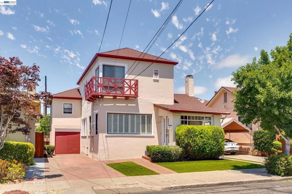 Unit for sale at 1017 Pearl St, Alameda, CA 94501