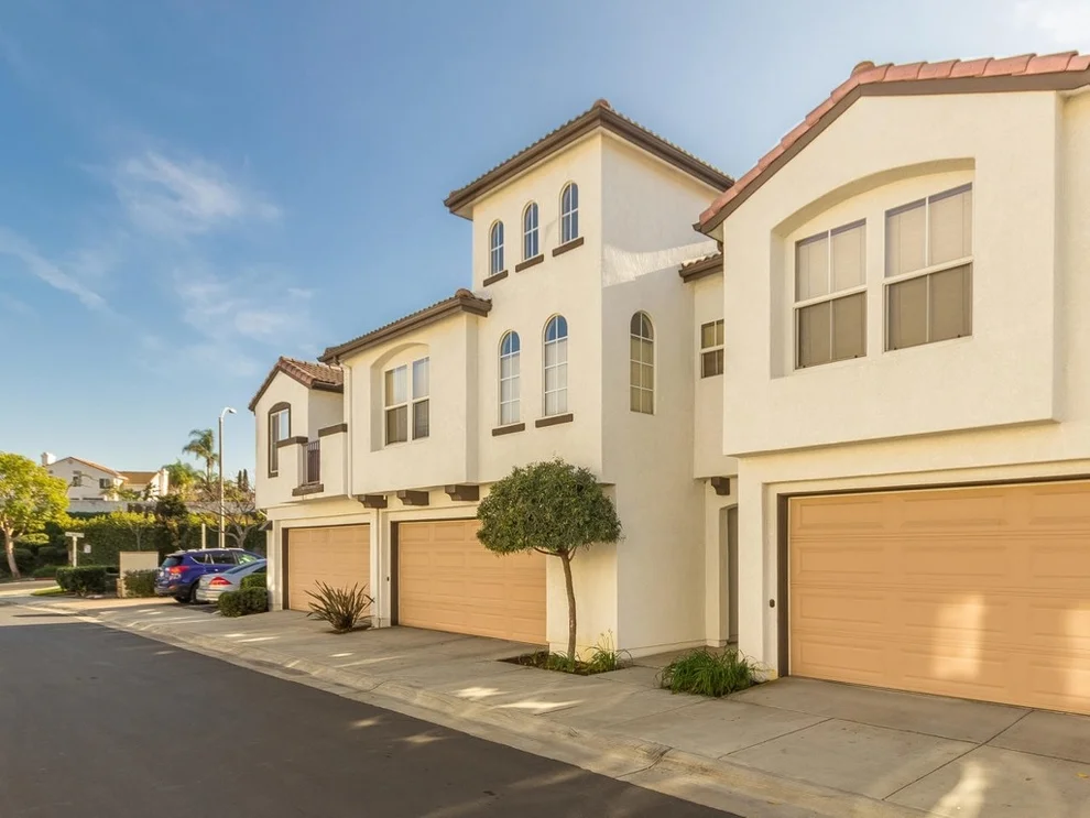 Unit for sale at 5005 Codorniz Way, Oceanside, CA 92057