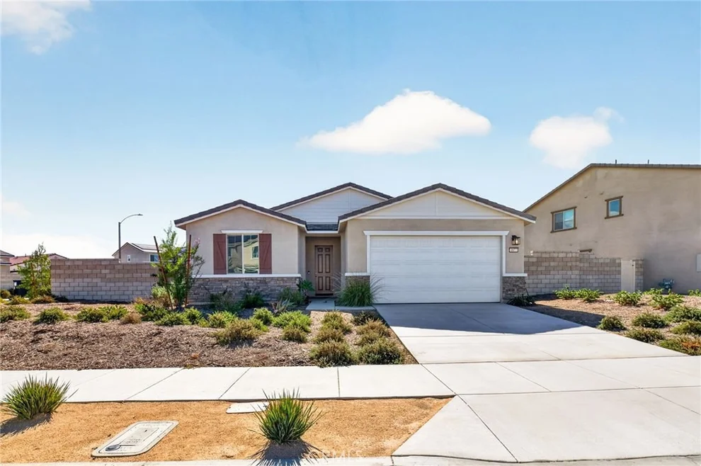 Unit for sale at 4877 Goldfinch Street, Hemet, CA 92545