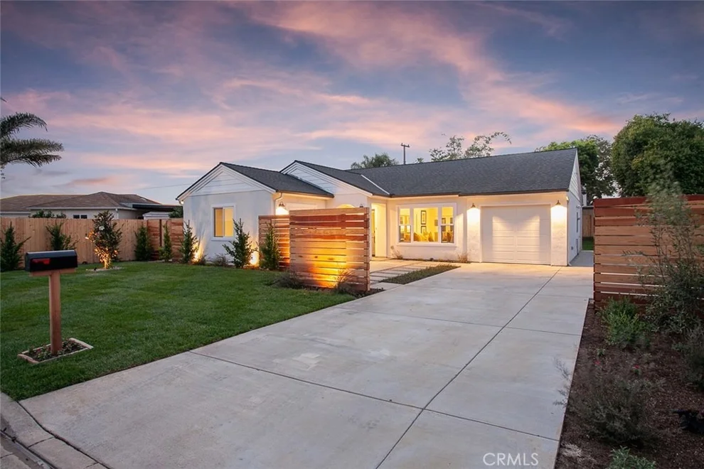 Unit for sale at 1014 Grove Place, Costa Mesa, CA 92627
