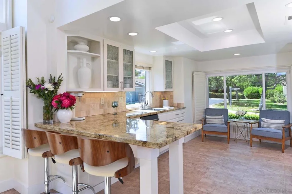 Unit for sale at 2207 Caminito Cabala, La Jolla, CA 92037