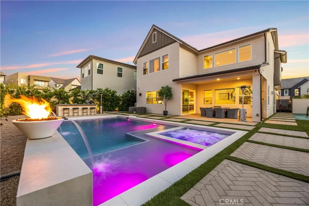 Unit for sale at 27762 Lens, Valencia, CA 91381