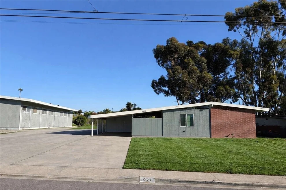 Unit for sale at 1027 Guatay Avenue, Chula Vista, CA 91911