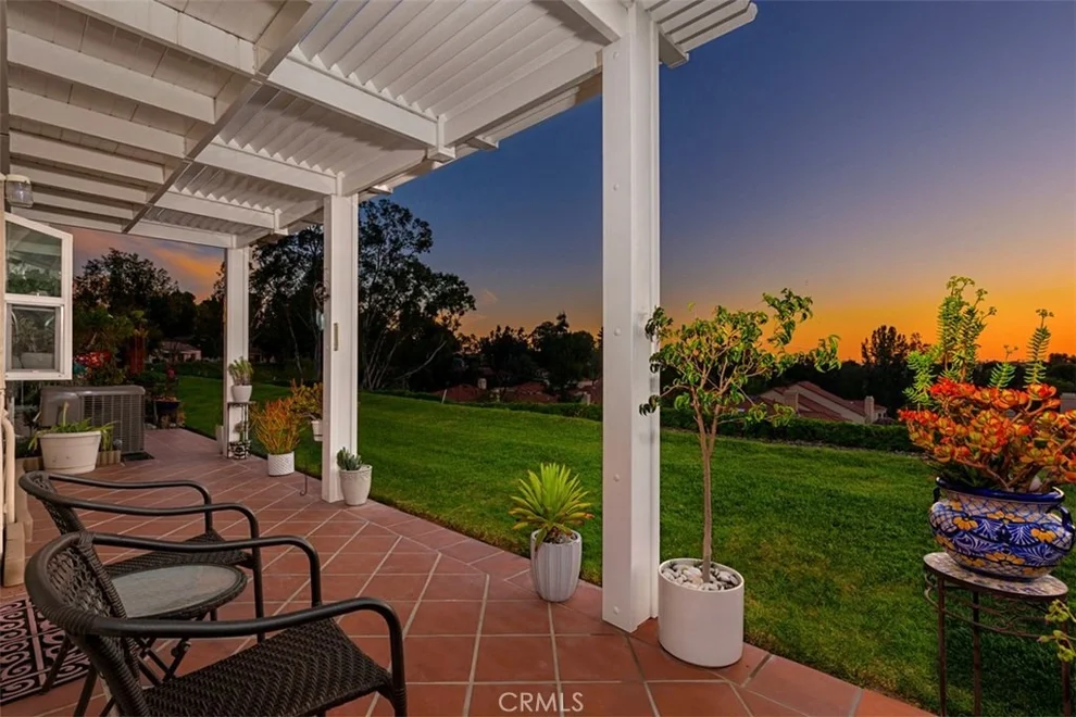 Unit for sale at 28165 Manchuca, Mission Viejo, CA 92692