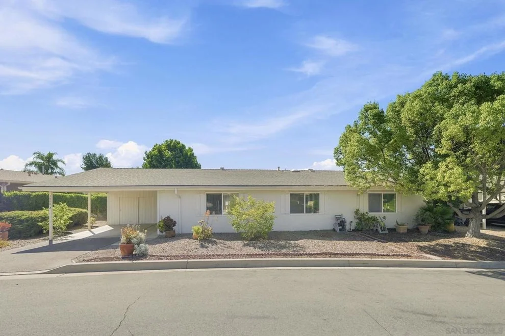 Unit for sale at 1888 Fairway Park, Escondido, CA 92026
