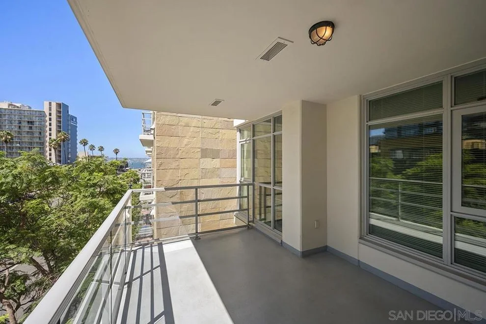 Unit for sale at 1431 Pacific Hwy, San Diego, CA 92101