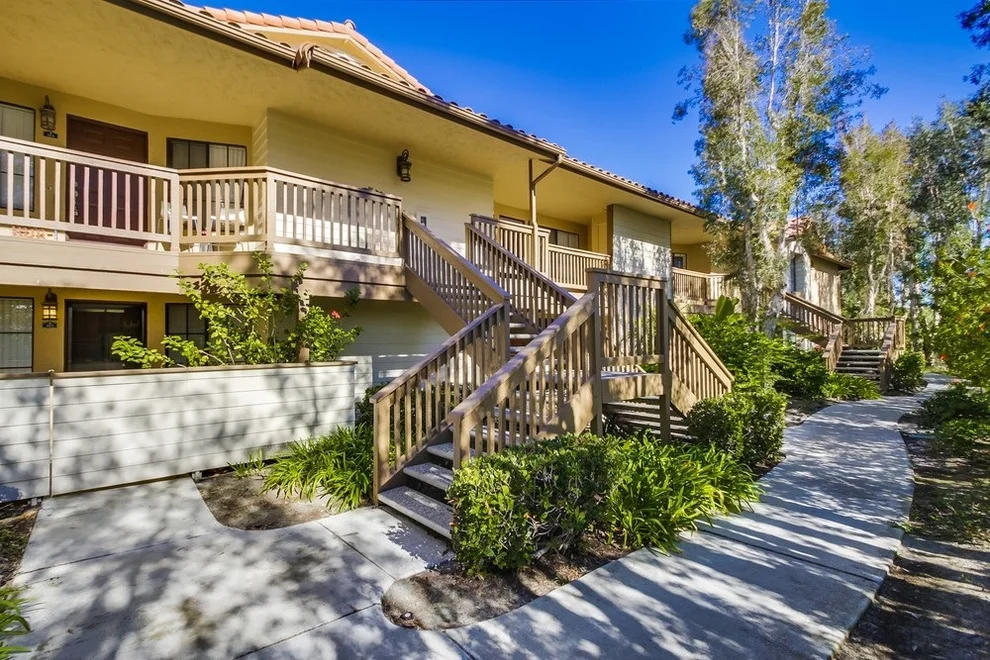 Unit for sale at 12510 Carmel Creek Rd, San Diego, CA 92130