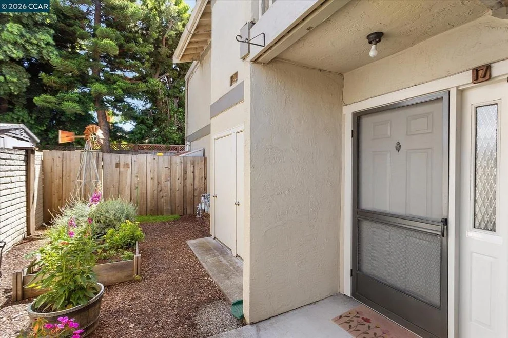 Unit for sale at 894 Lewelling Blvd, San Leandro, CA 94579