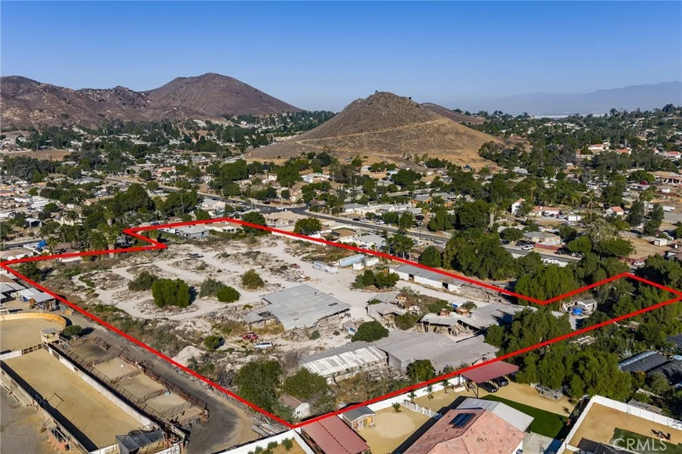 Unit for sale at 10702 Cypress, Riverside, CA 92505