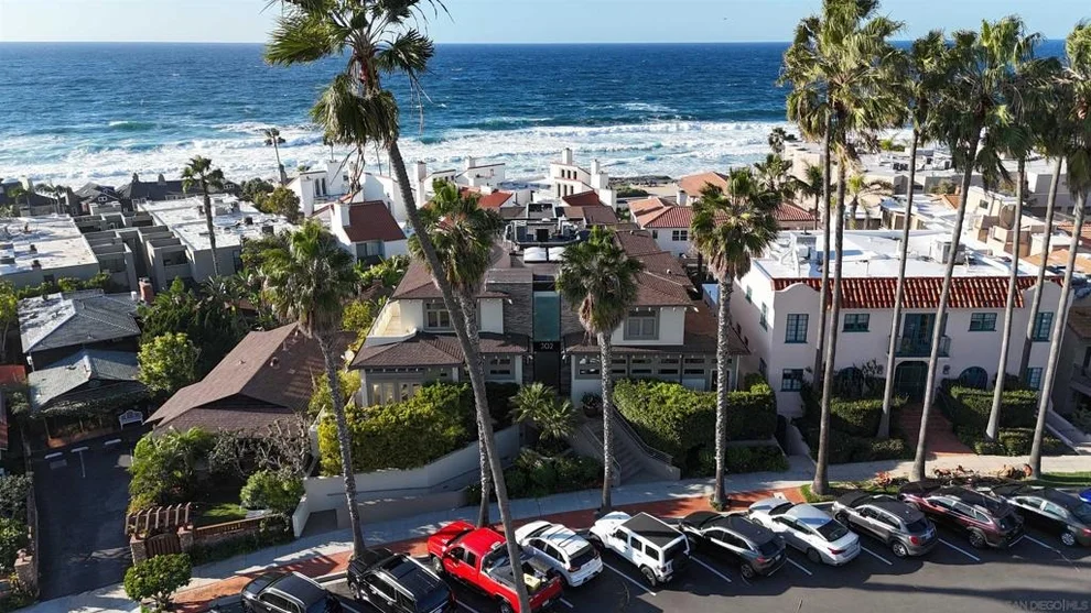 Unit for sale at 302 Prospect St, La Jolla, CA 92037
