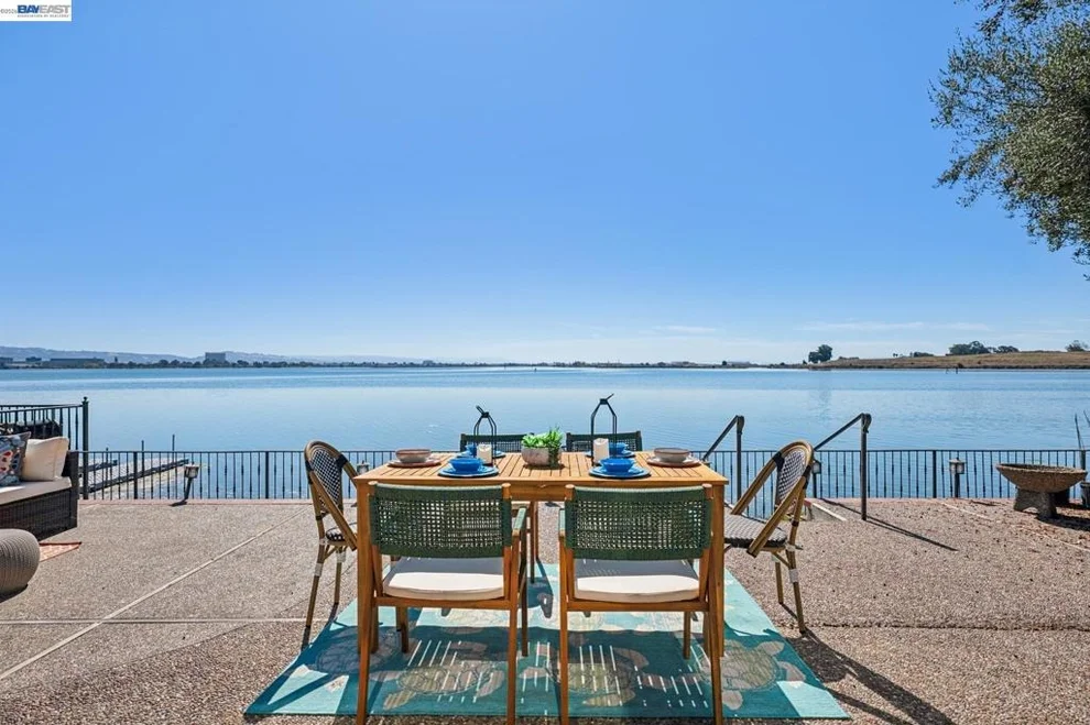 Unit for sale at 1312 Eastshore Dr, Alameda, CA 94501