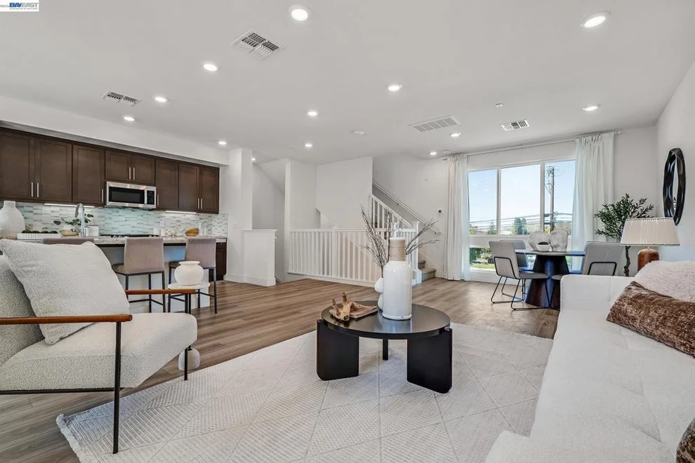 Unit for sale at 45208 Fremont Blvd, Fremont, CA 94538