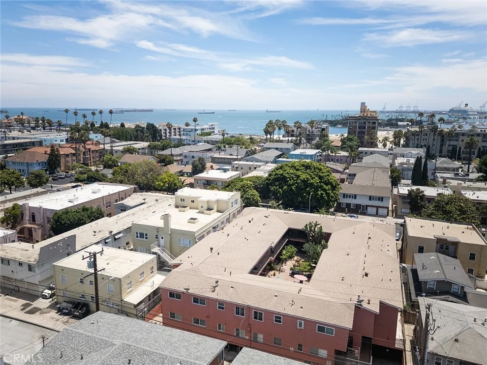 Unit for sale at 1023 E 1st, Long Beach, CA 90802