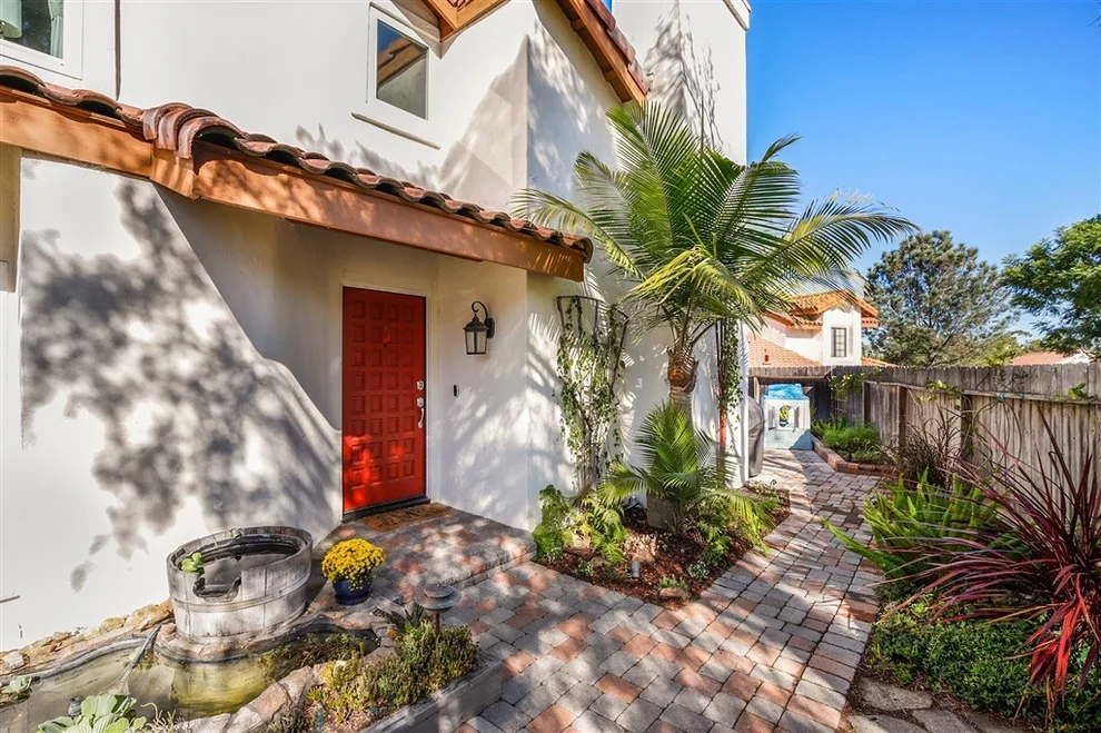 Unit for sale at 2040 Winsome Way, Encinitas, CA 92024