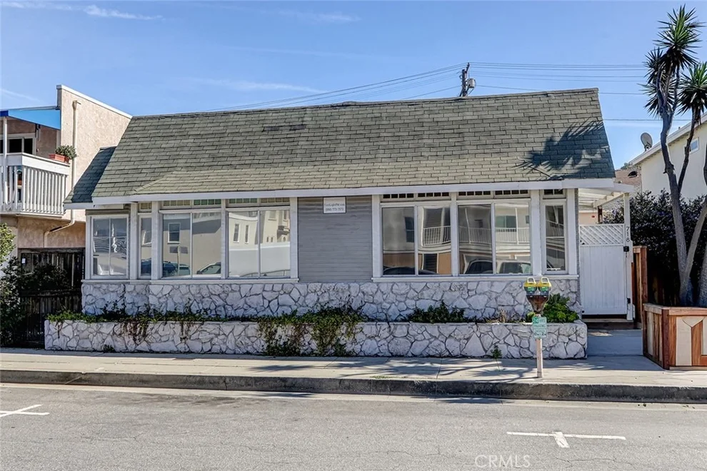 Unit for sale at 718 Hermosa Avenue, Hermosa Beach, CA 90254