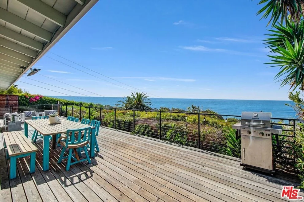 Unit for sale at 33333 Pacific Coast Highway, Malibu, CA 90265