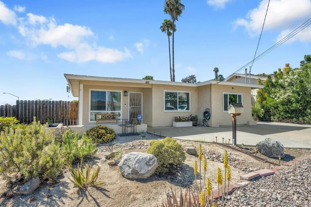 Unit for sale at 3504 Glade St, San Diego, CA 92115