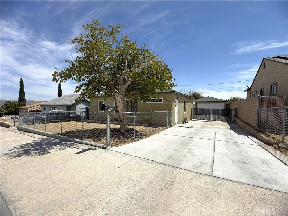 Unit for sale at 513 Mount Vernon Avenue, Barstow, CA 92311