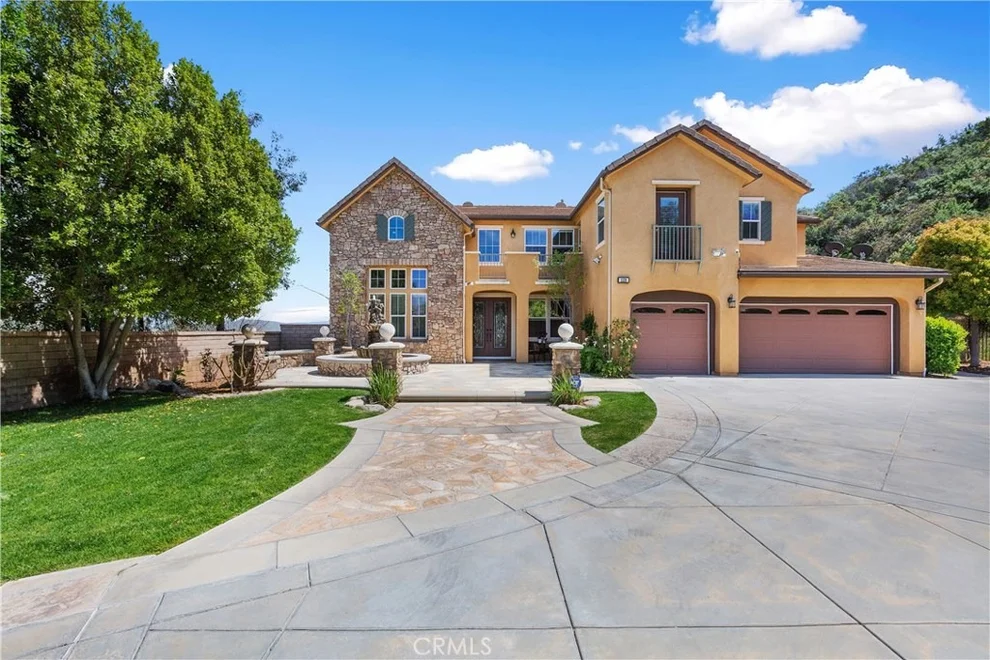 Unit for sale at 1528 Vandagriff Way, Corona, CA 92883