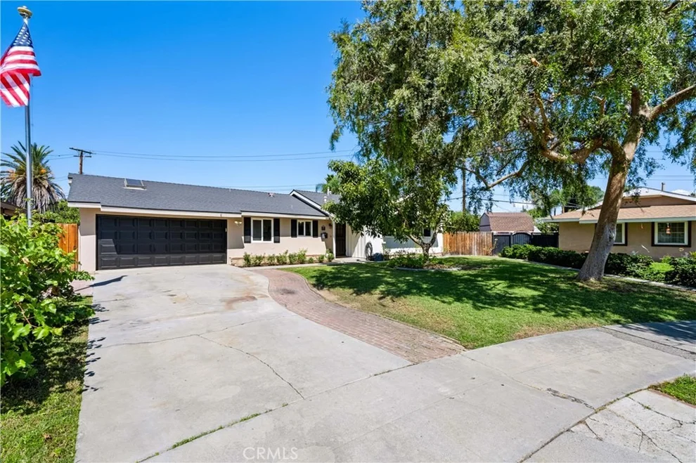 Unit for sale at 6623 Evelyn, Riverside, CA 92504