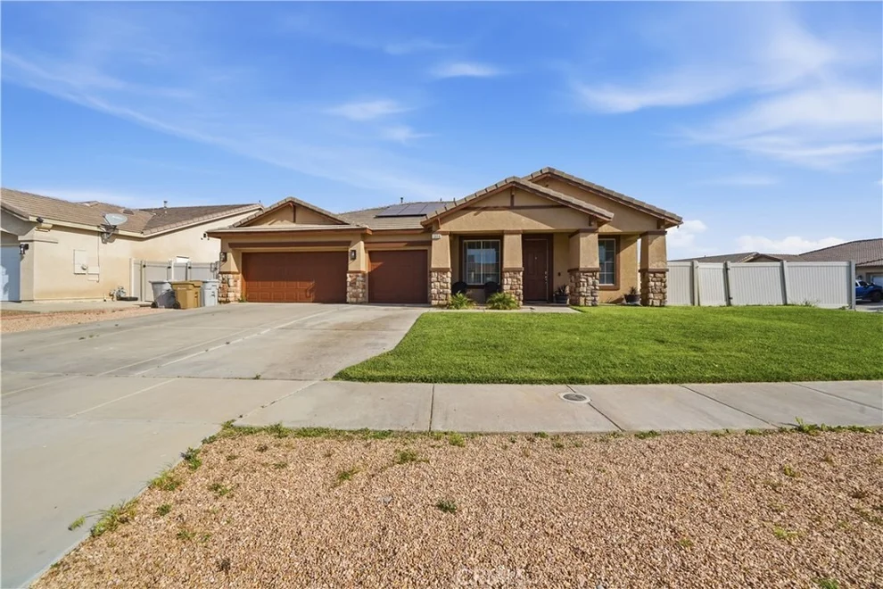 Unit for sale at 13914 Pokeberry Court, Hesperia, CA 92344