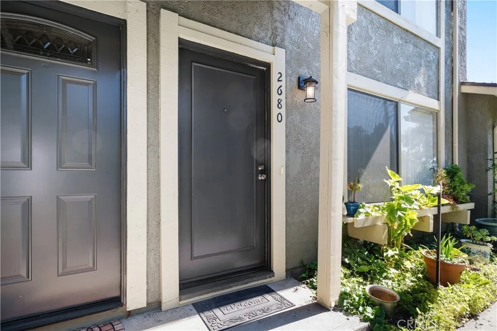 Unit for sale at 2680 La Paloma Circle, Thousand Oaks, CA 91360