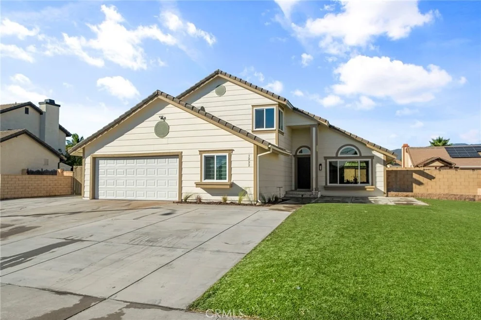 Unit for sale at 1222 W Cimarron, Rialto, CA 92377