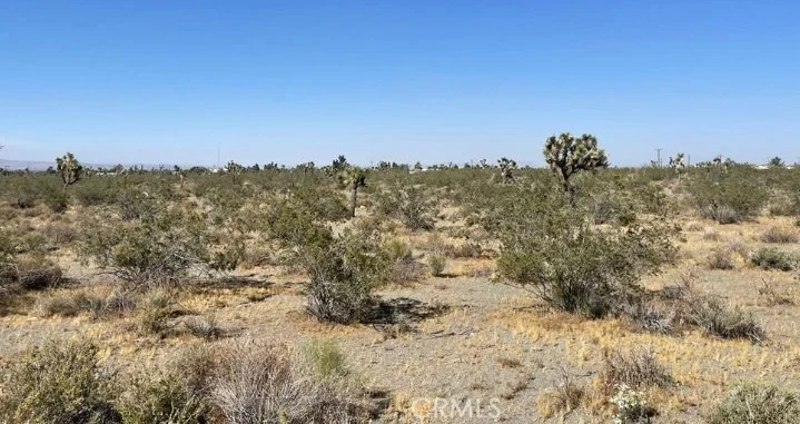 Unit for sale at 0 Avenue W-14 AVe #W14/25, Llano, CA 93544