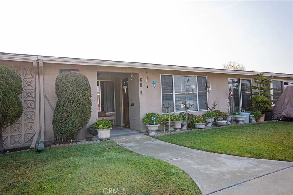 Unit for sale at 13461 Fairfeild Lane. M6 60K, Seal Beach, CA 90740