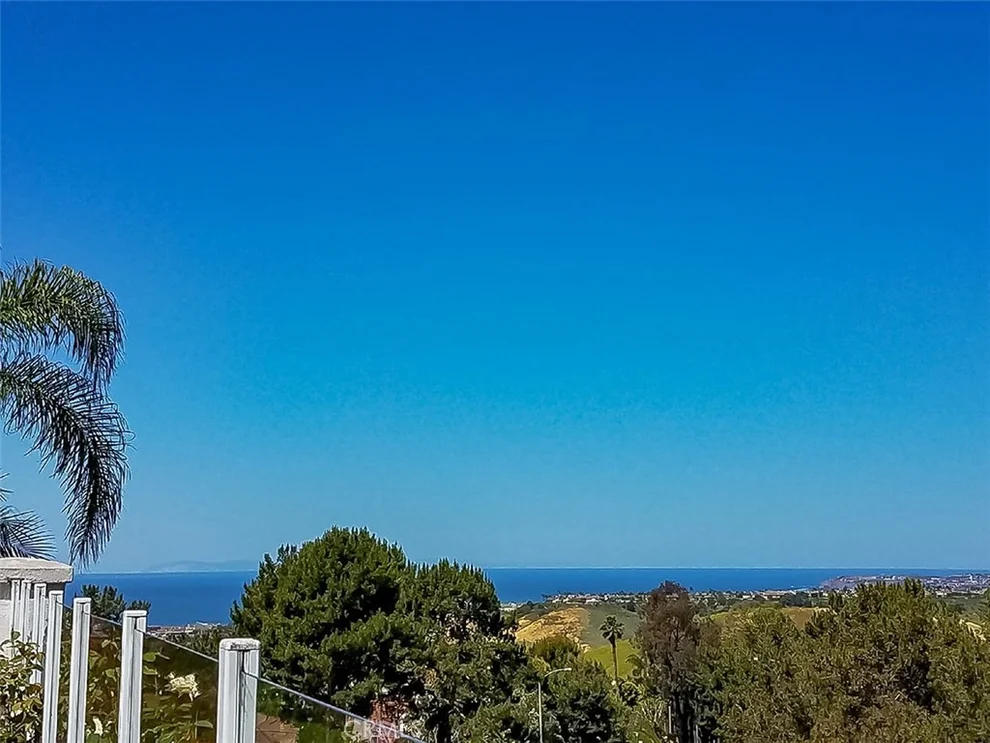 Unit for sale at 1217 Via Visalia, San Clemente, CA 92672