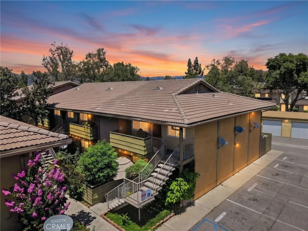 Unit for sale at 2041 E Grand Ave, Escondido, CA 92027