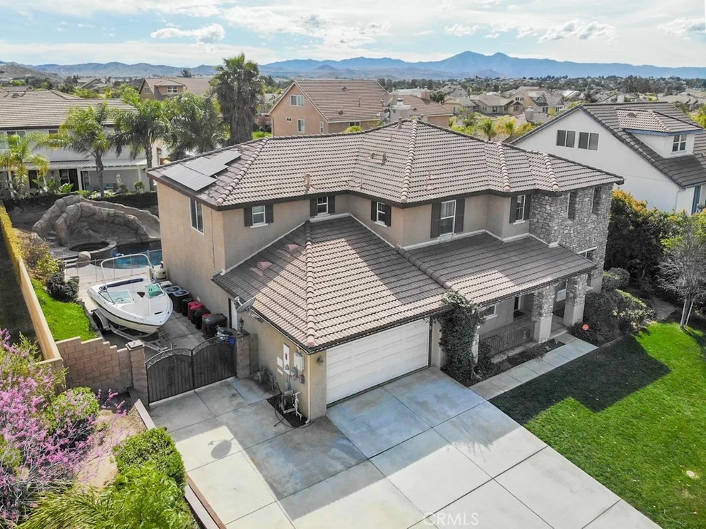 Unit for sale at 19771 Lonestar Lane, Riverside, CA 92508