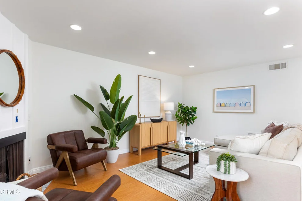 Unit for sale at 1485 Locust, Pasadena, CA 91106