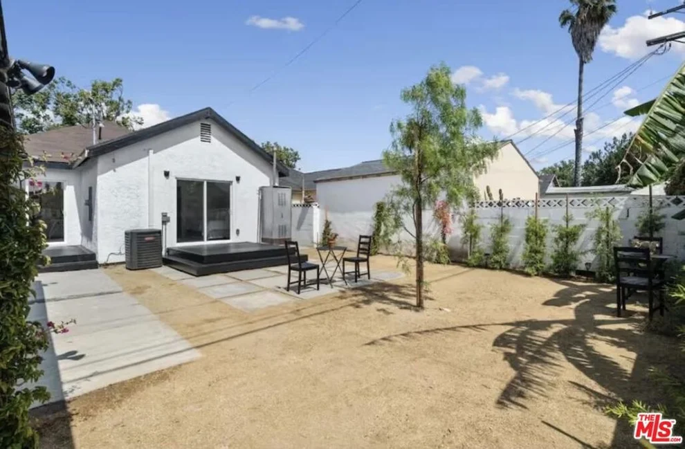 Unit for sale at 5750 5th Avenue, Los Angeles, CA 90043