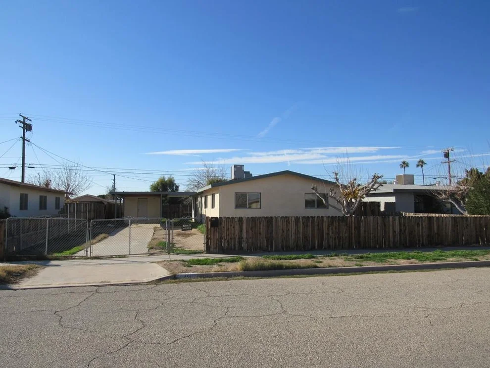 Unit for sale at 421 S 6th Street, Blythe, CA 92225