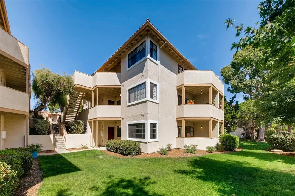 Unit for sale at 3512 Paseo De Los Americanos, Oceanside, CA 92056