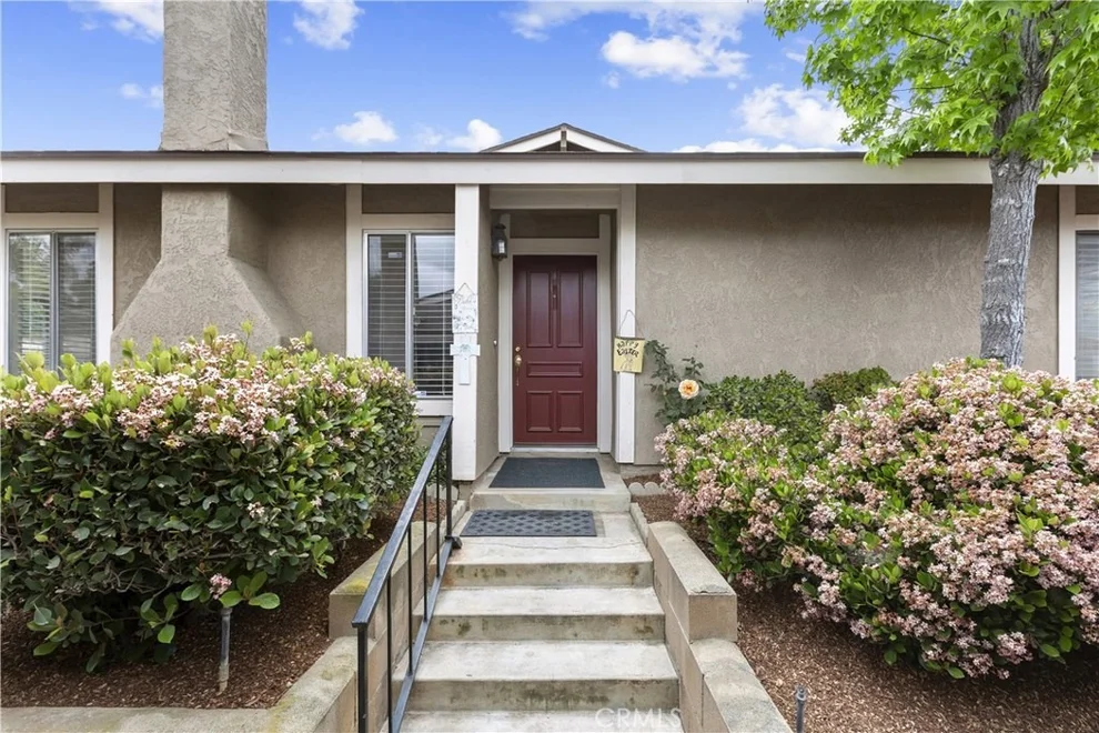 Unit for sale at 864 Papaya Street, Corona, CA 92879