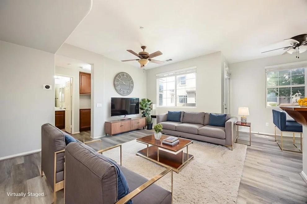 Unit for sale at 44984 Hawthorn St, Temecula, CA 92592