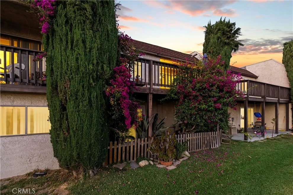 Unit for sale at 15614 Crestview Lane, Granada Hills, CA 91344