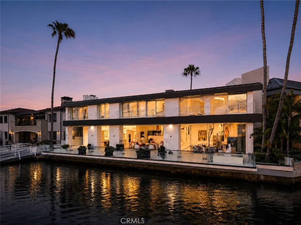 Unit for sale at 87 Linda, Newport Beach, CA 92660