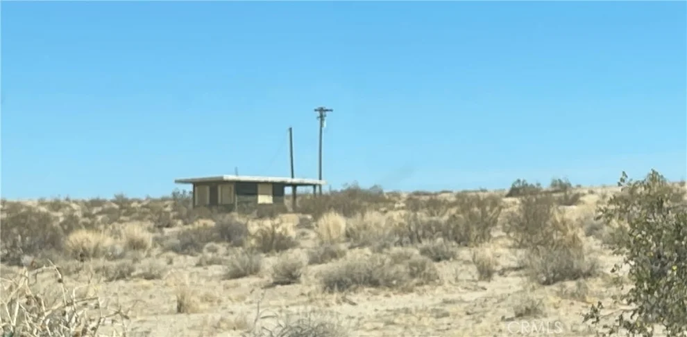 Unit for sale at 4950 Godwin Road, 29 Palms, CA 92277