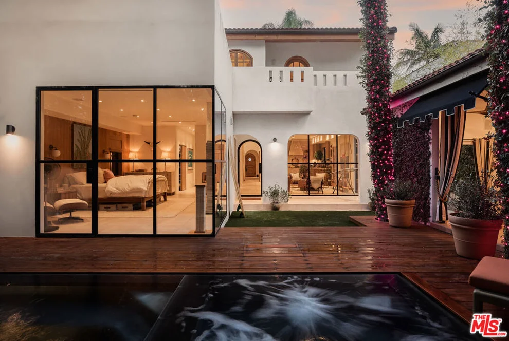 Unit for sale at 918 N La Jolla Avenue, West Hollywood, CA 90046