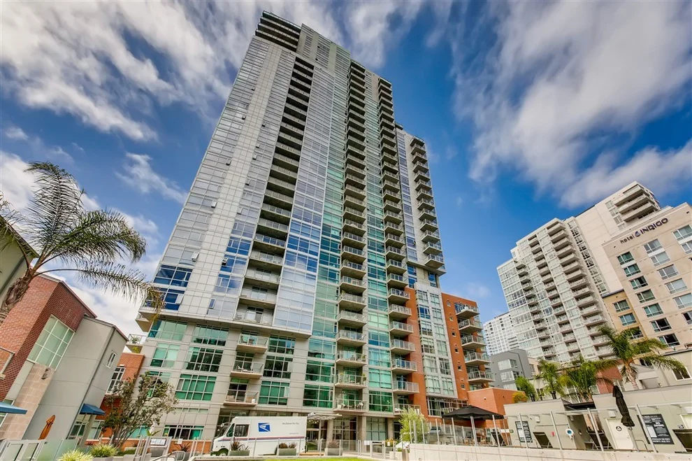 Unit for sale at 800 The Mark Ln, San Diego, CA 92101