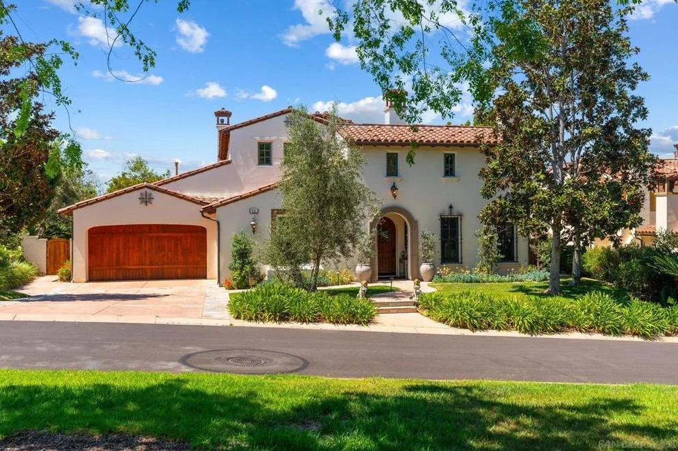 Unit for sale at 8181 Lamour Ln, San Diego, CA 92127
