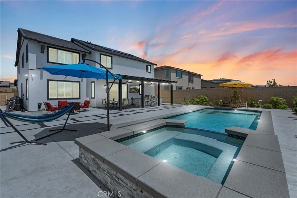 Unit for sale at 16769 Tea Tree, Fontana, CA 92336