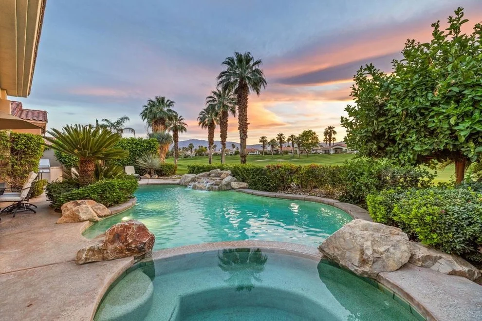 Unit for sale at 727 Arrowhead Drive, Palm Desert, CA 92211