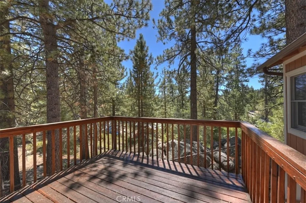 Unit for sale at 39237 Cedar Dell, Fawnskin, CA 92333
