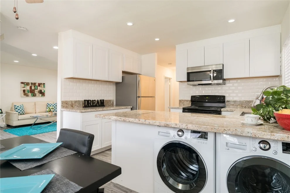 Unit for sale at 5533 Adobe Falls Rd, San Diego, CA 92120
