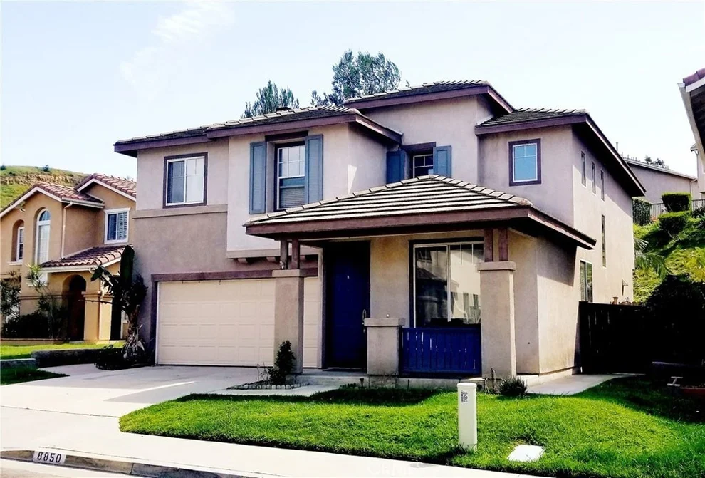 Unit for sale at 8850 E Wiley Way, Anaheim Hills, CA 92808