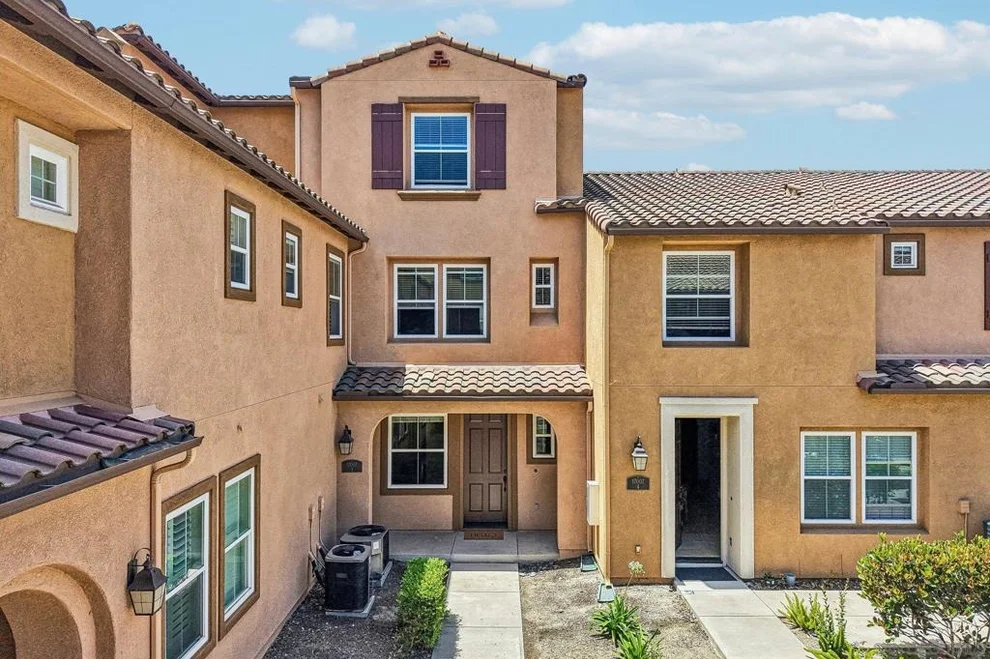 Unit for sale at 17007 Camino Marcilla, San Diego, CA 92127